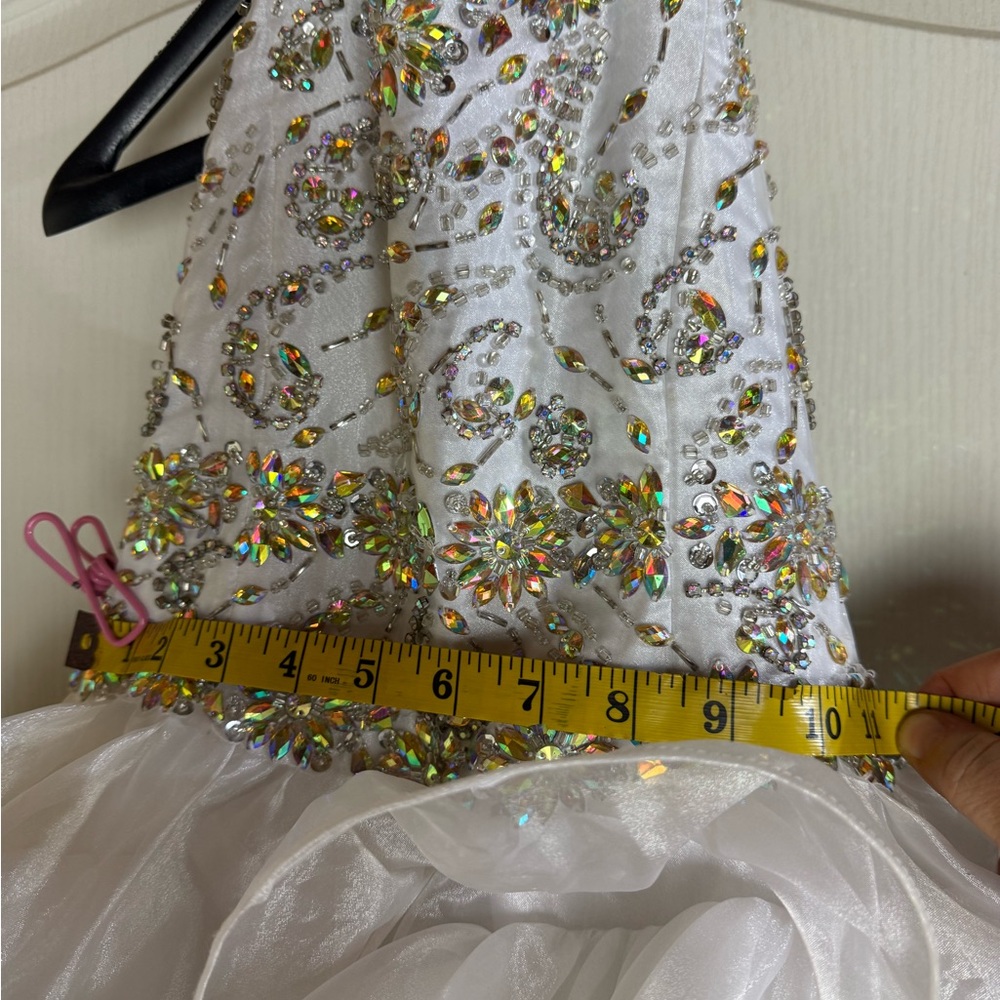 Little Rosie beautiful white pageant gown - Picture 7 of 10